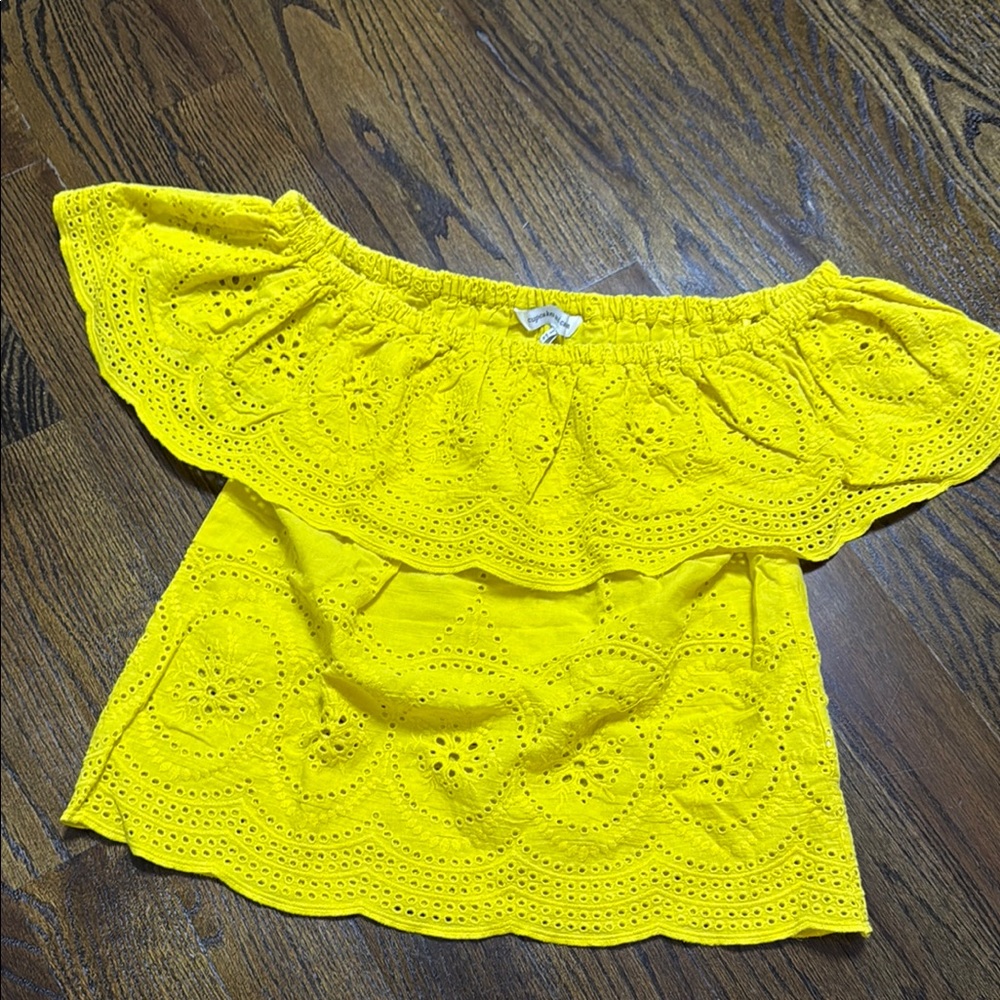 cupcakes & cashmere Yellow Eyelet Off-Shoulder Blouse